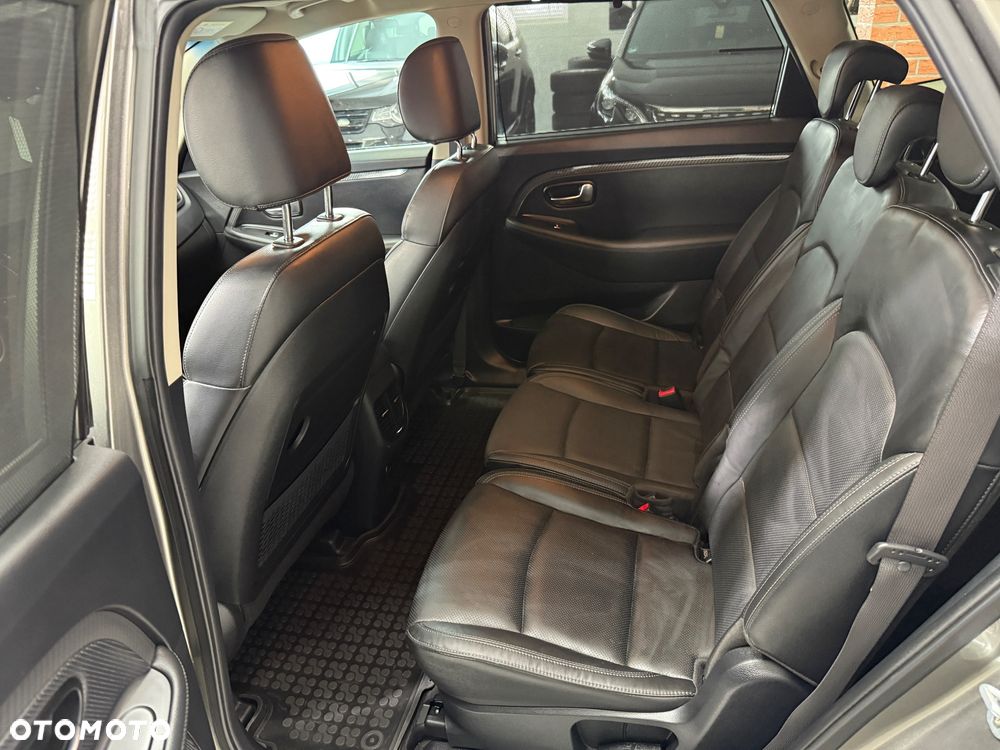 Kia Carens 1.6 GDI Dream-Team Edition - 20