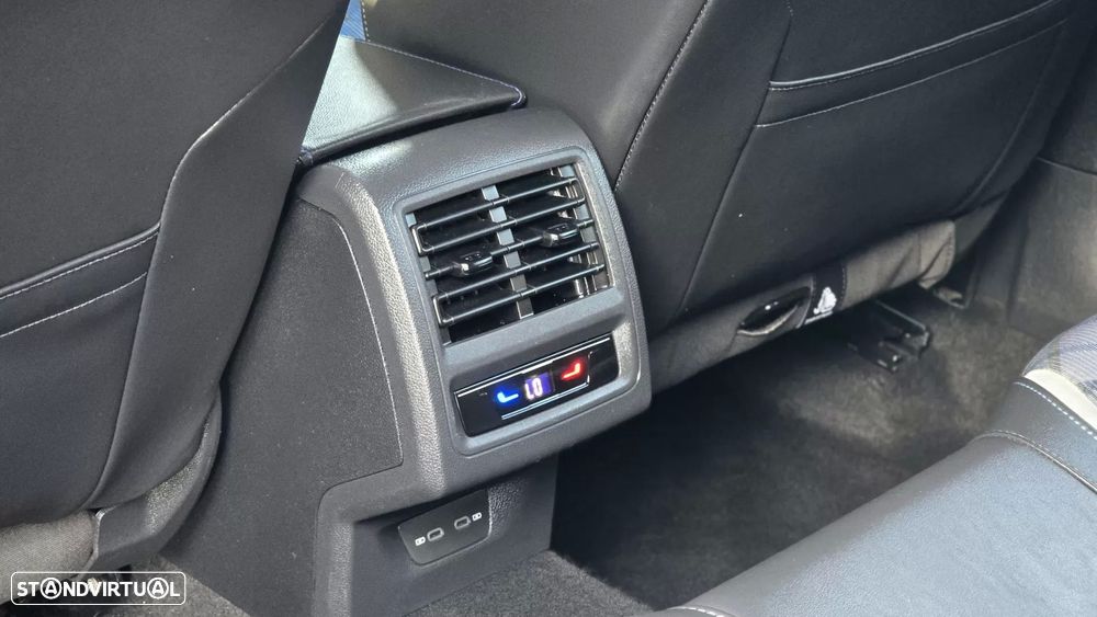 VW Golf 2.0 TSI R DSG - 26
