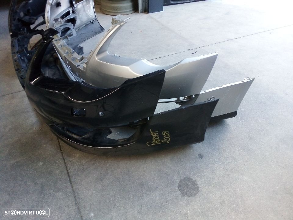 Para choques Frente VW Passat 2008 com sensores - 2