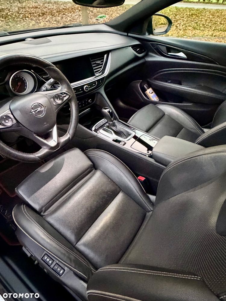 Opel Insignia - 31
