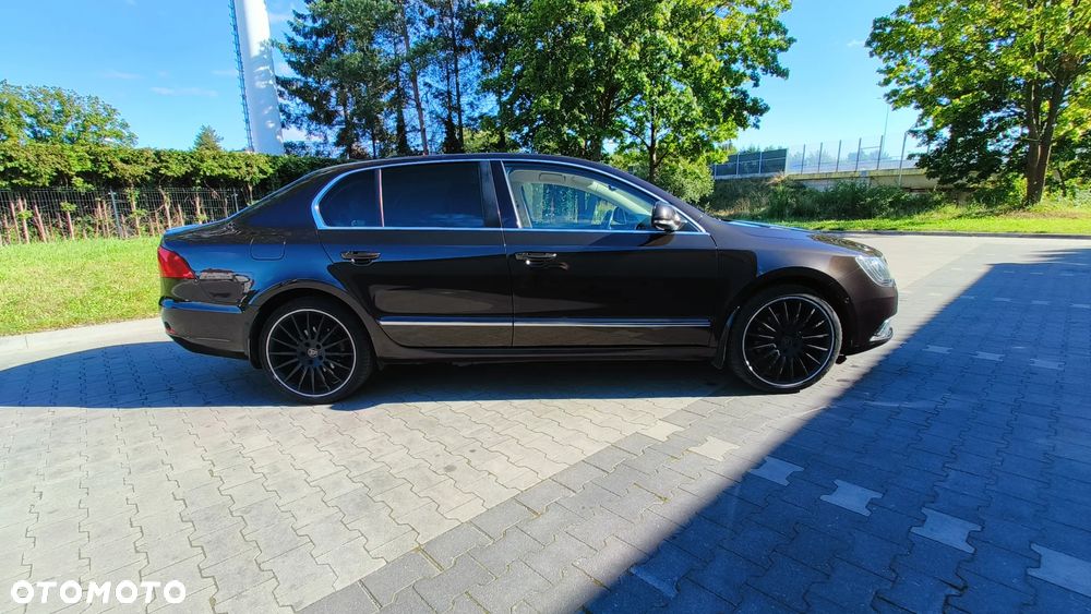 Skoda Superb 2.0 TSI Elegance DSG - 16