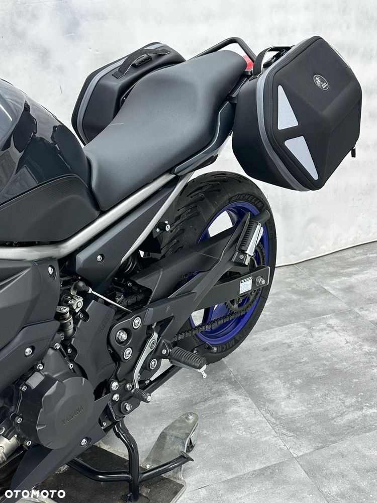 Yamaha XJ - 11