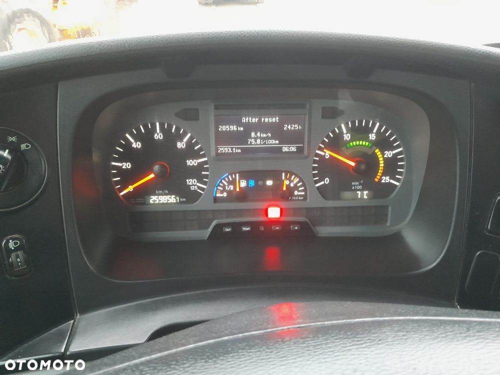 Mercedes-Benz AXOR - 8