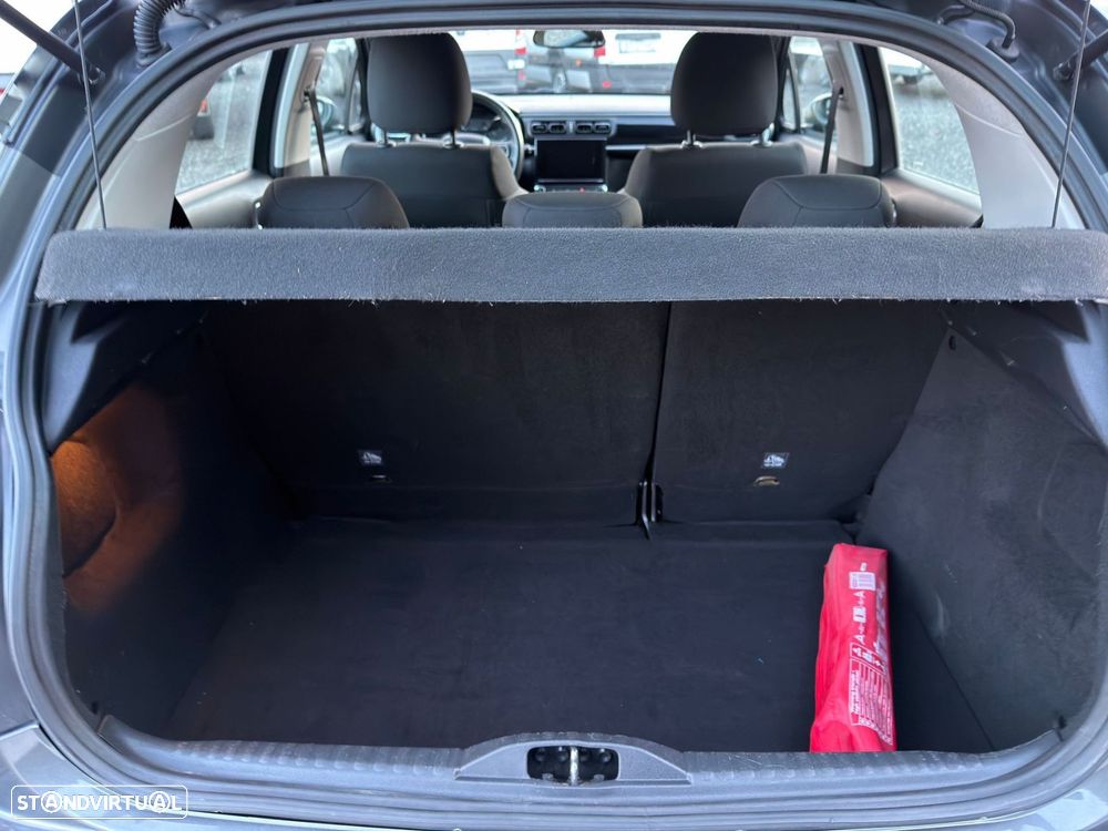 Citroën C3 1.2 PureTech Shine - 17