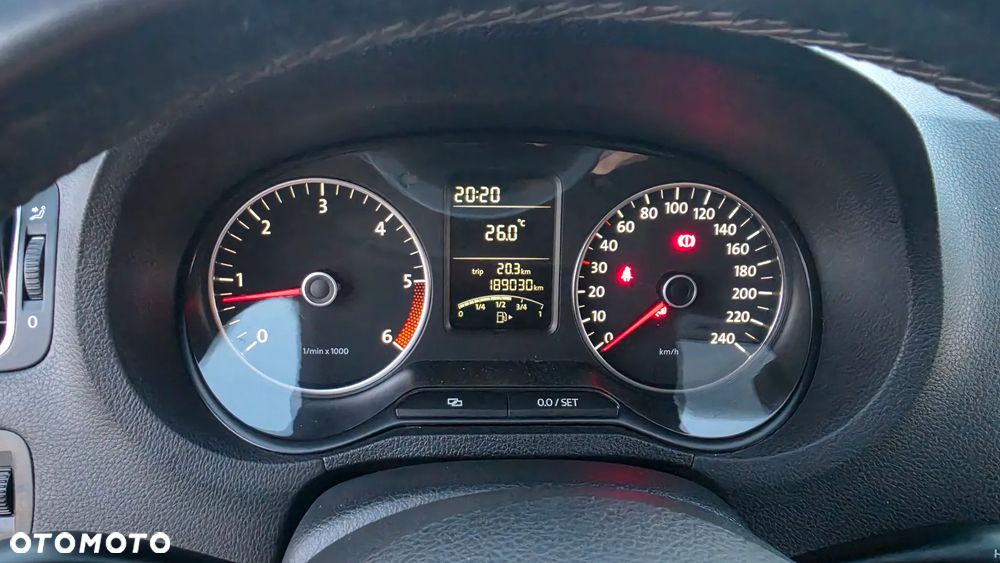 Volkswagen Polo 1.6 TDI DPF Highline - 14