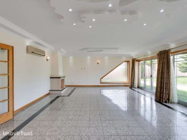 Moradia T4 em Albergaria-a-Velha. - Grande imagem: 4/25