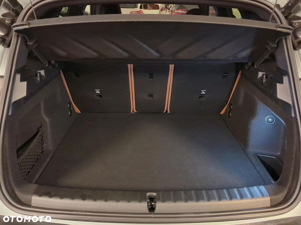 MINI Countryman C mHEV Linia Favoured - 12