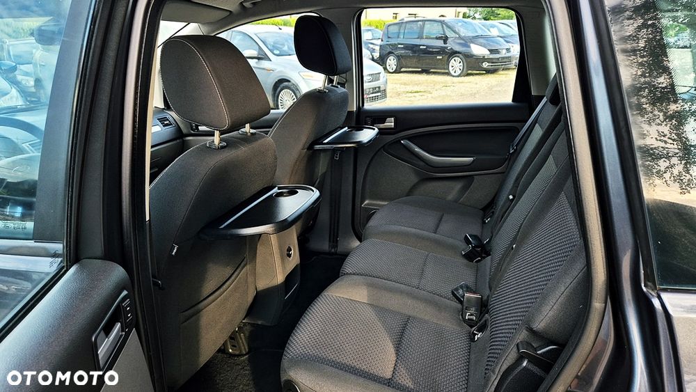 Ford C-MAX - 30