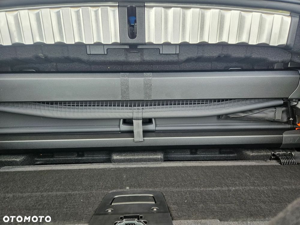 BMW Seria 3 320d xDrive M Sport Shadow - 29