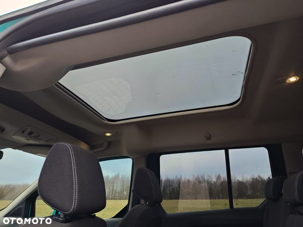 Ford Tourneo Connect Gr 1.6 EcoBoost Titanium - 11