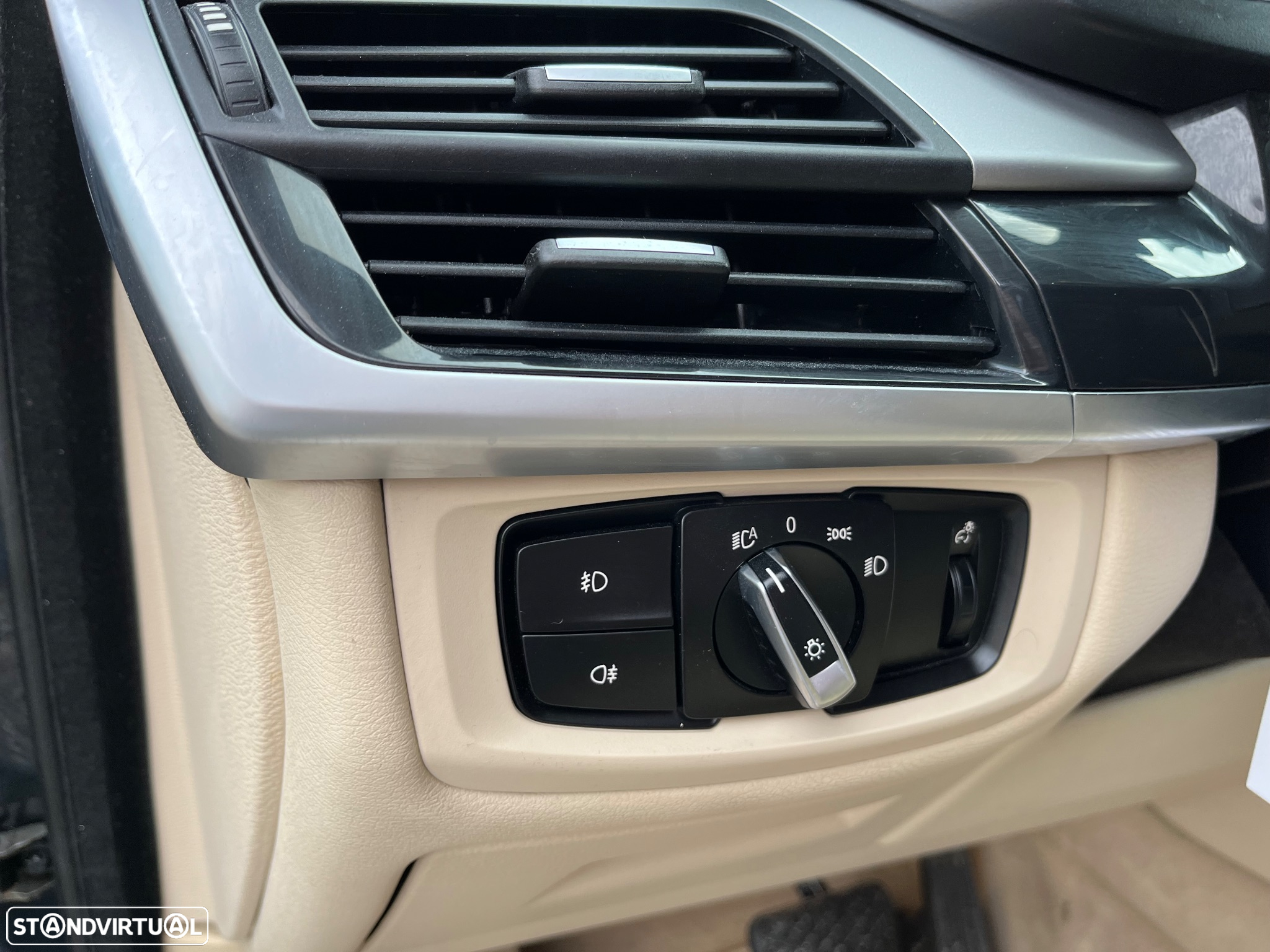 BMW X5 25 d sDrive Comfort 7L - 28