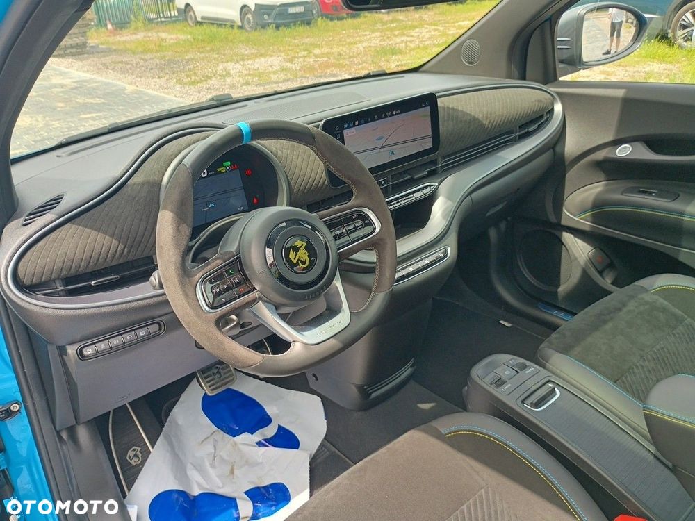Abarth 500e 37.8kWh Turismo - 23