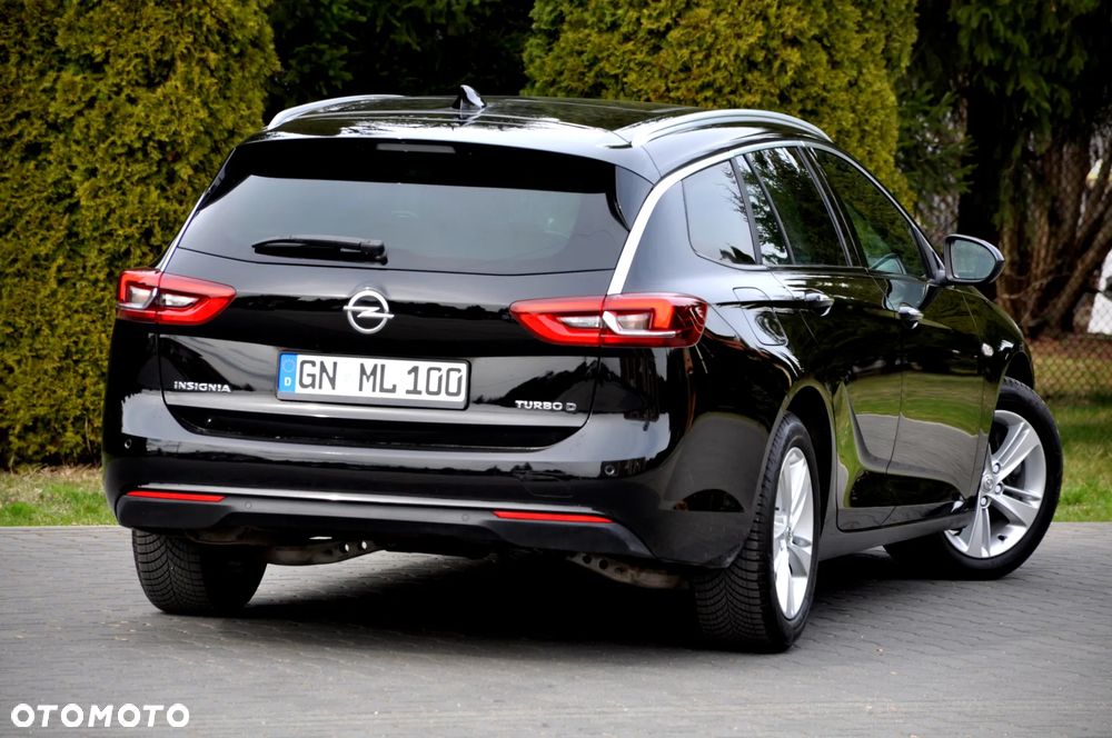 Opel Insignia 2.0 CDTI automatik Business Edition - 24