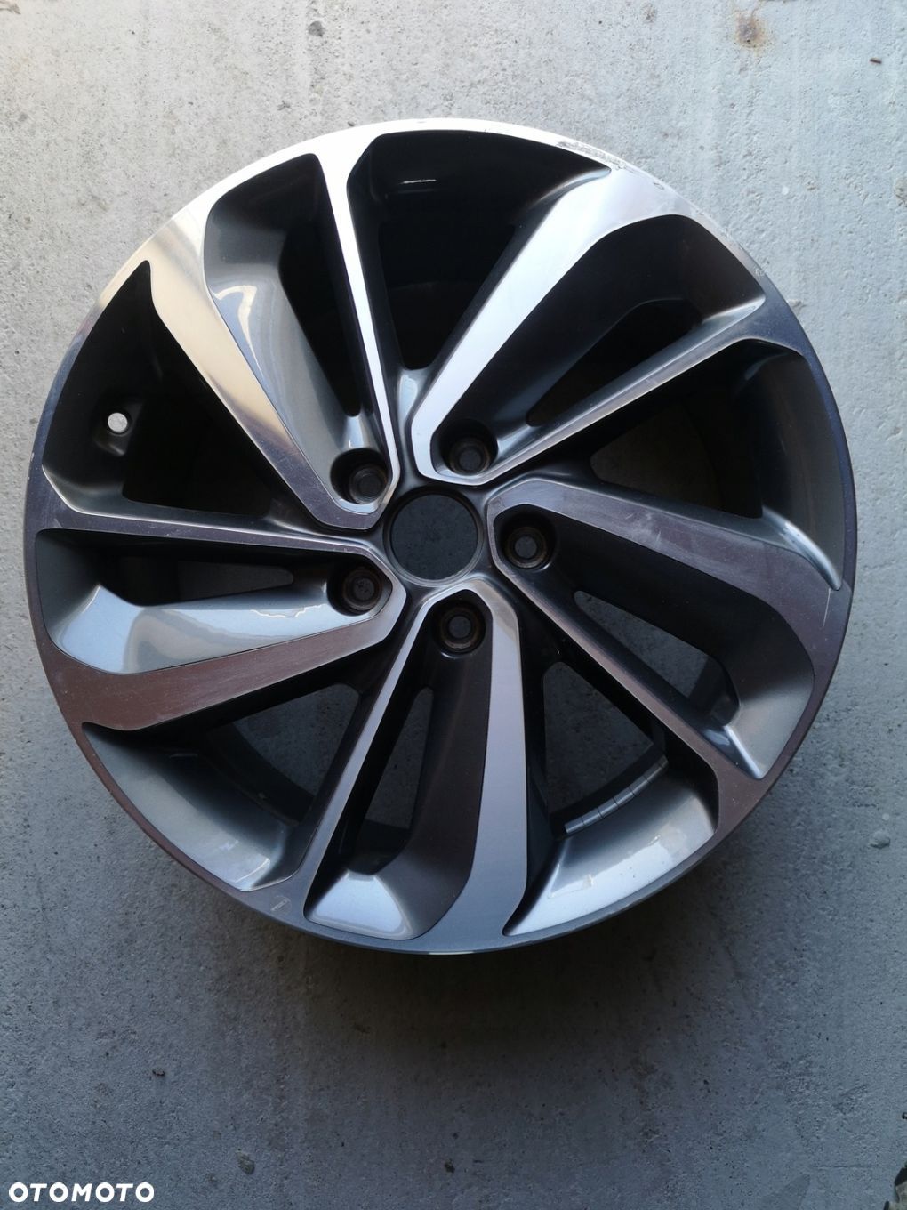 Felga aluminiowa Kia Niro 18 cali - 1