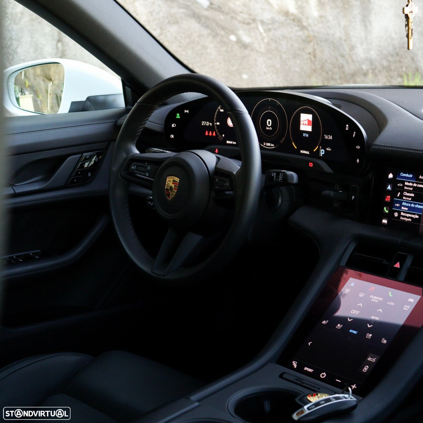 Porsche Taycan Standard - 14