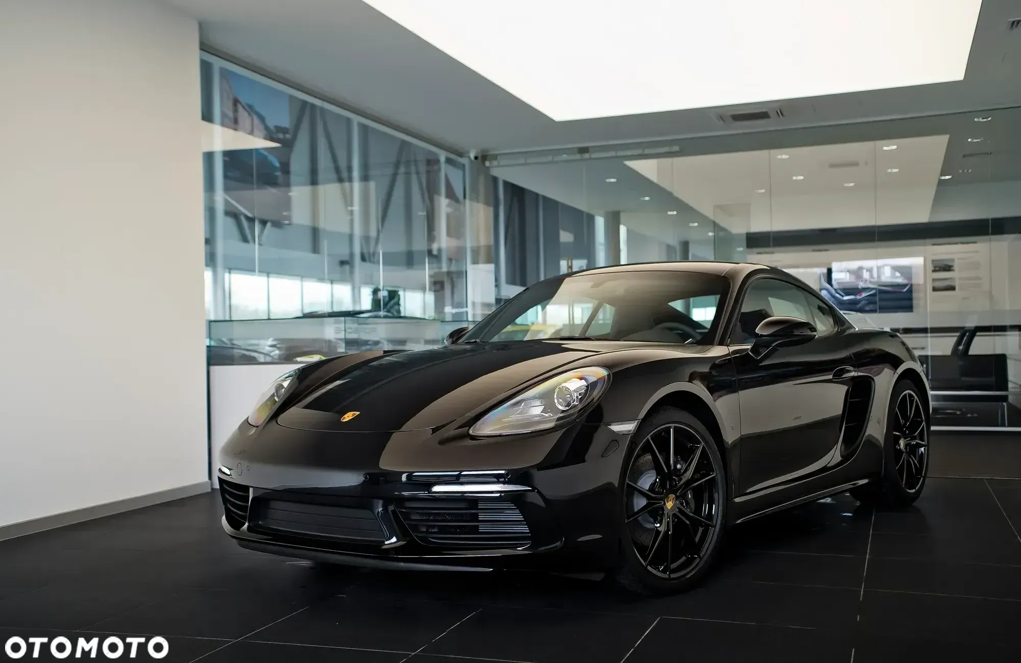 Porsche 718 Cayman - 8
