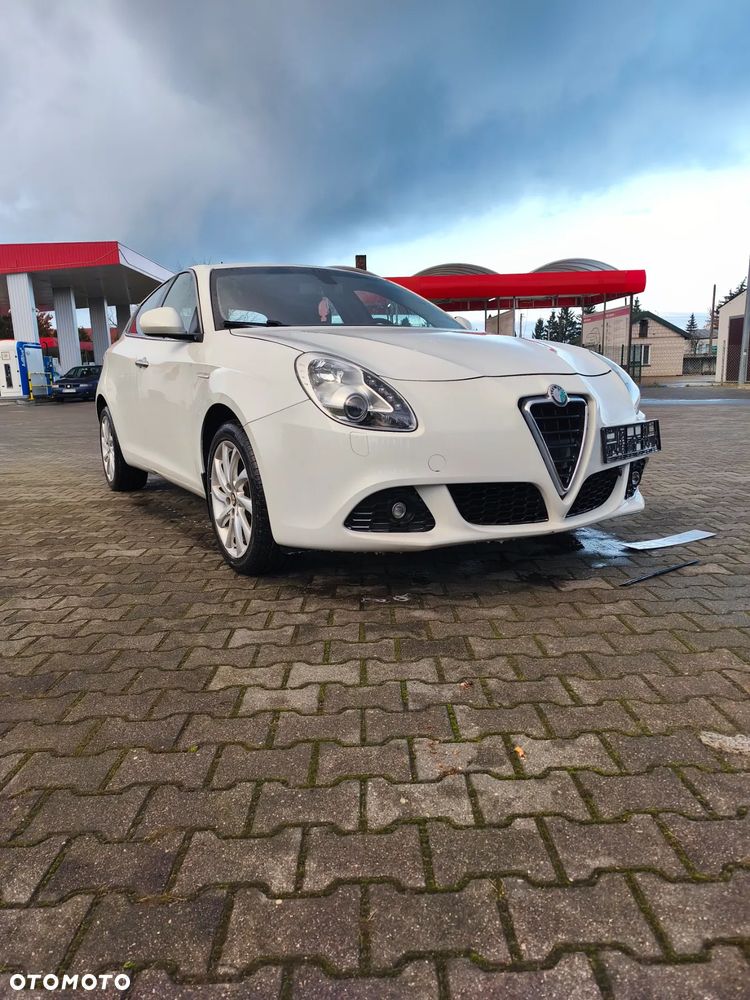 Alfa Romeo Giulietta - 2
