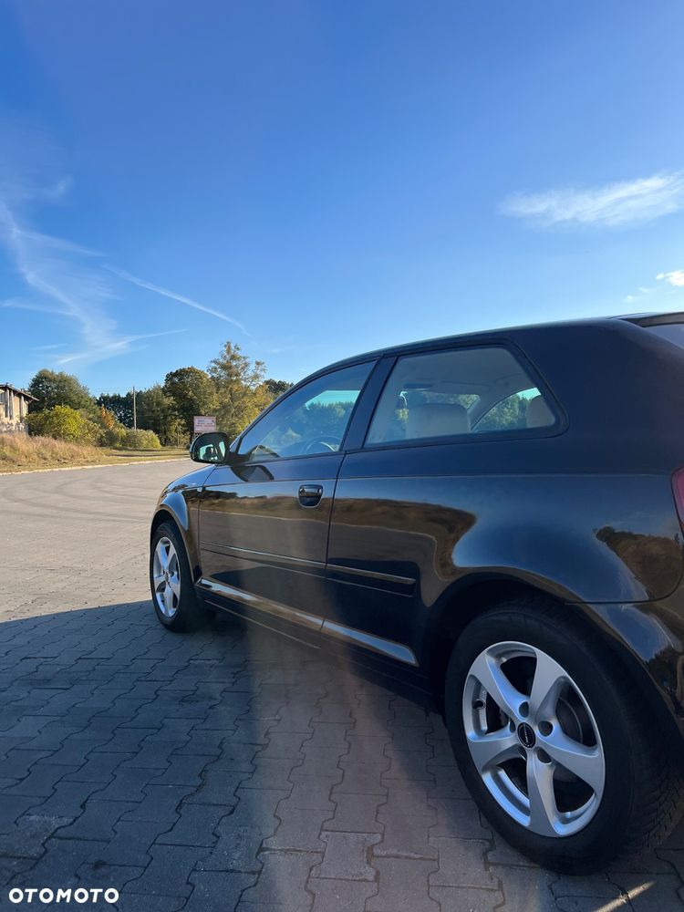 Audi A3 3-drzwiowe 1.4 TFSI Ambiente - 14