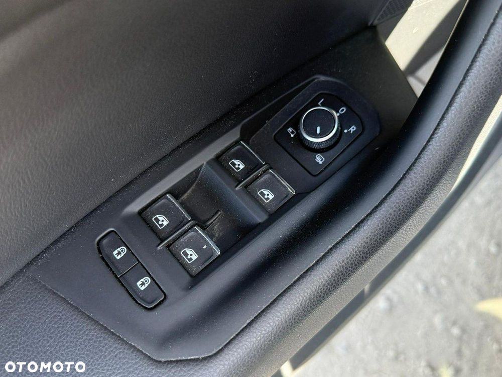 Volkswagen Touareg 3.0 V6 TDI SCR 4Motion Automatik R-Line - 20