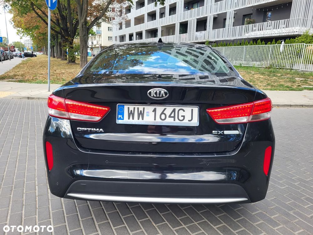 Kia Optima - 26