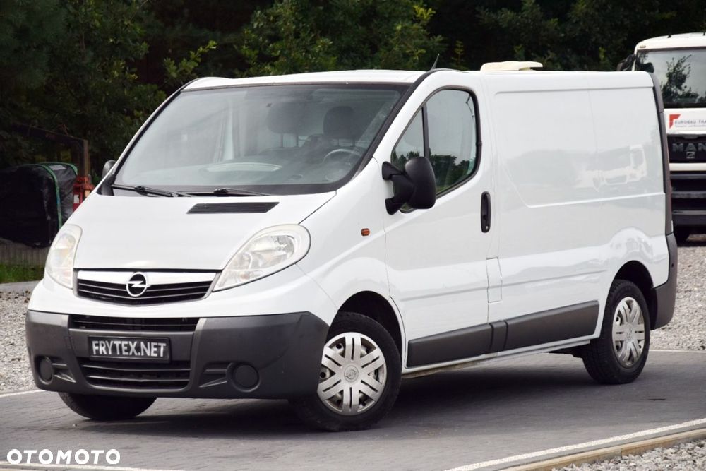 Opel Vivaro - 1