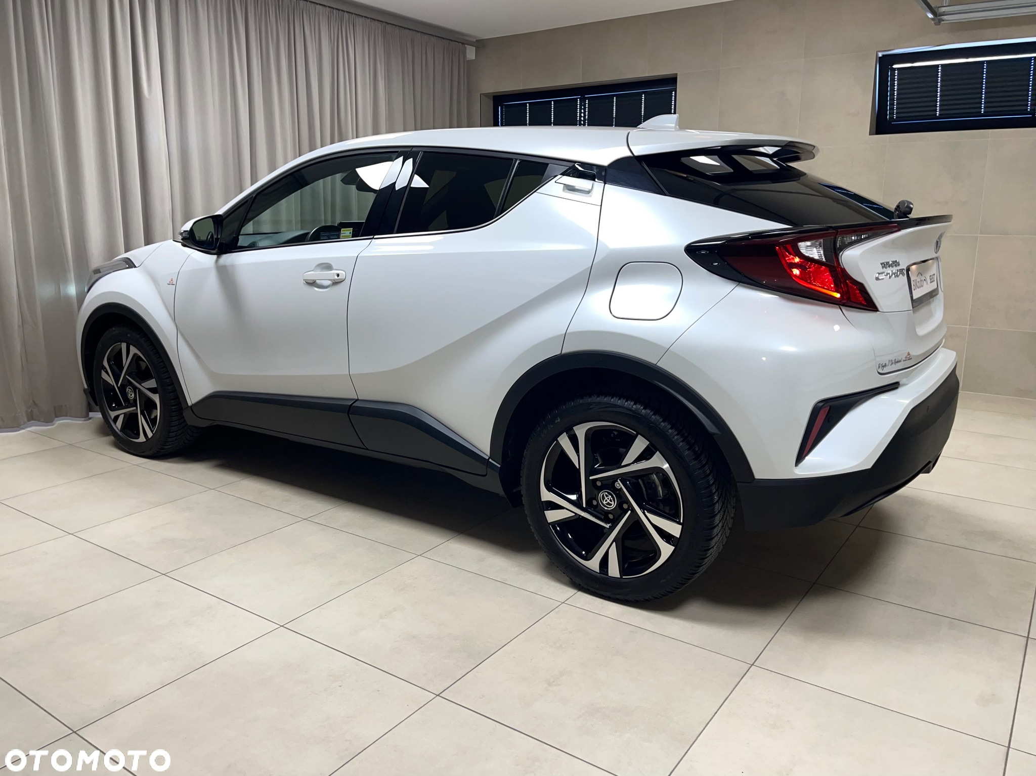 Toyota C-HR 1.8 Hybrid Style - 18