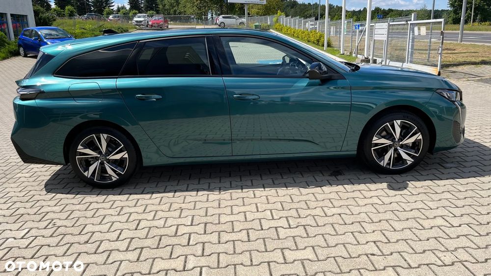 Peugeot 308 1.2 mHEV Allure S&S e-DCS6 - 7