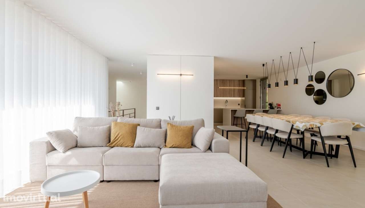 Moradia V4 com jardim e piscina em Ponte de Lima - Grande imagem: 5/25