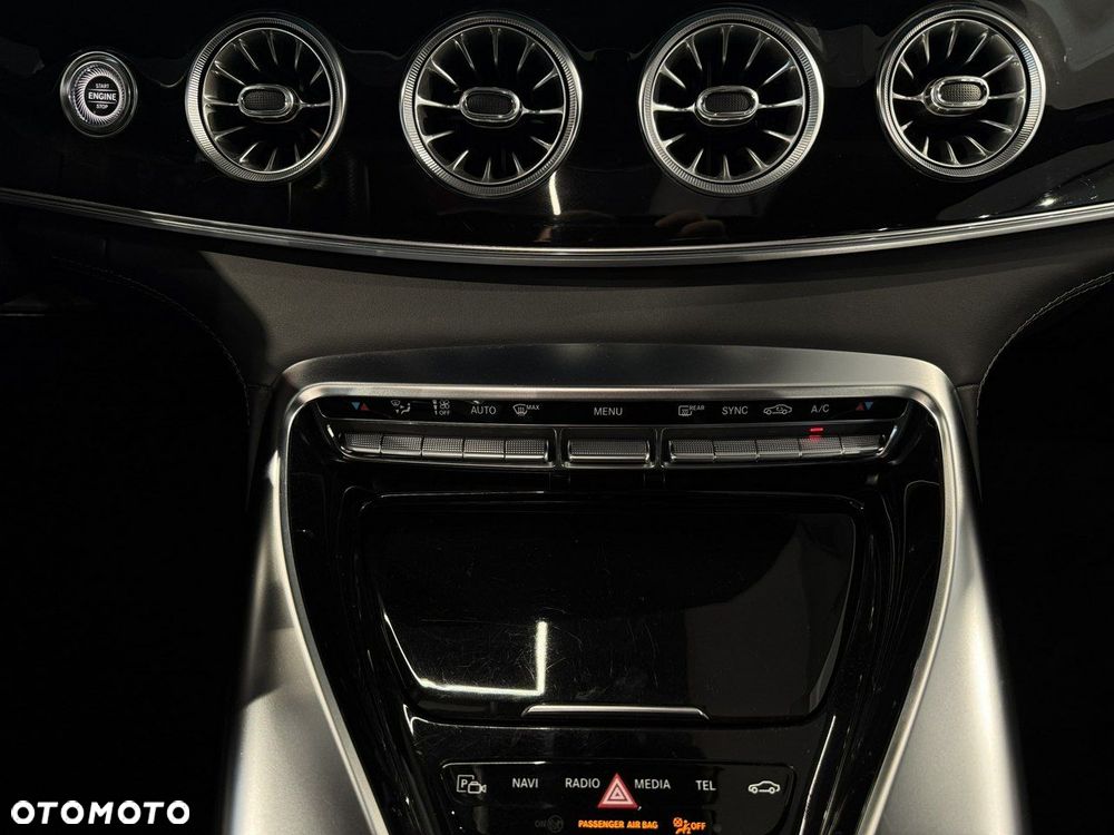 Mercedes-Benz AMG GT - 33