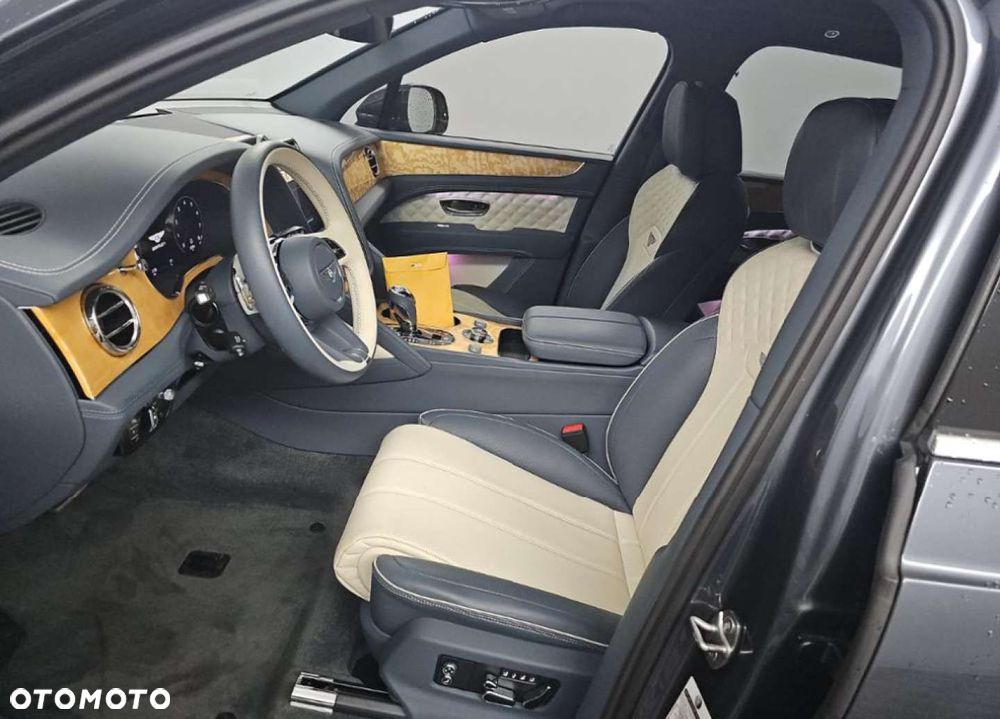 Bentley Bentayga - 8