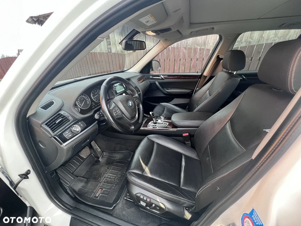 BMW X3 xDrive28i - 31