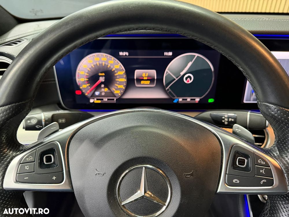 Mercedes-Benz E 220 d Aut. - 11