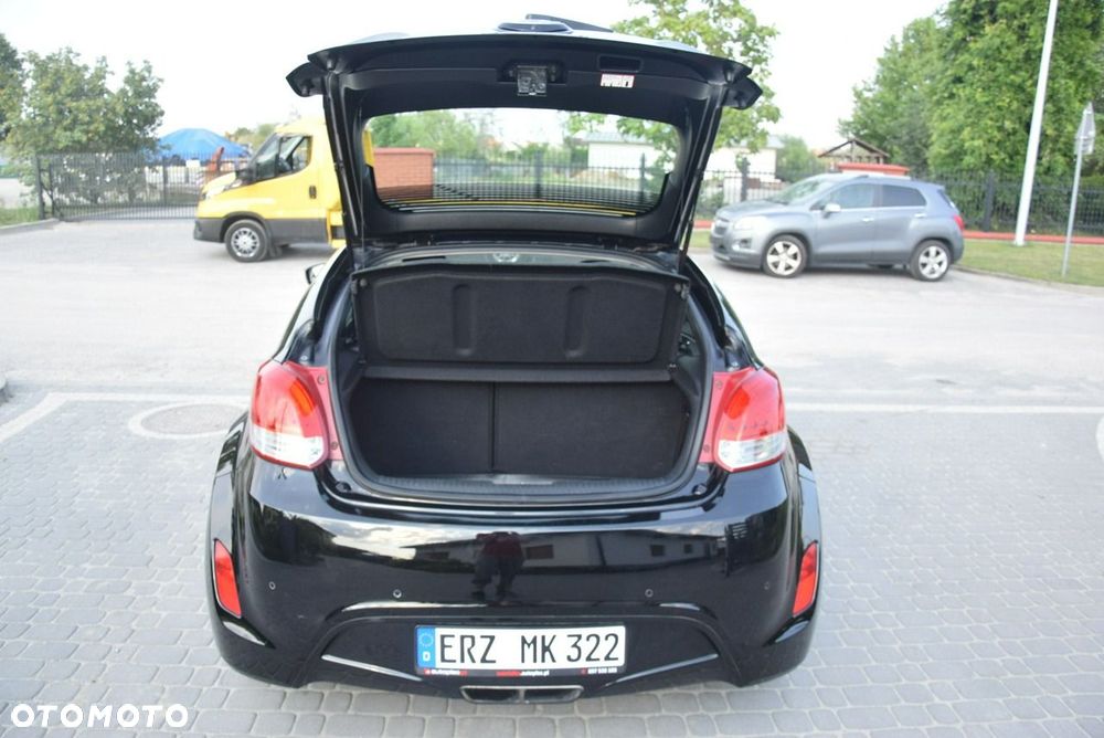 Hyundai Veloster 1.6 GDI Premium - 14