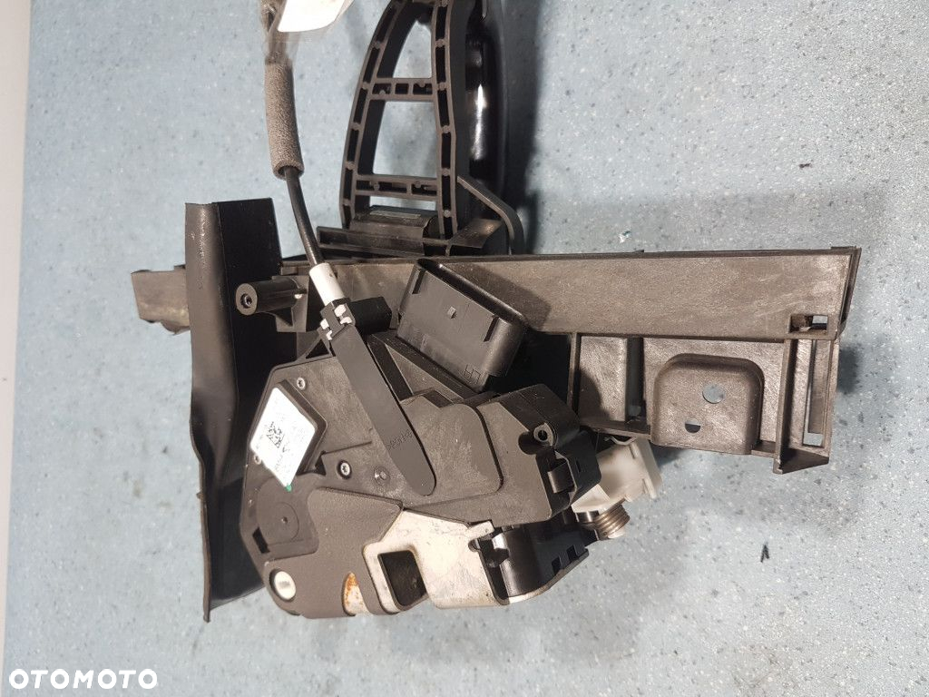 FORD FOCUS MK3 KOMBI ZAMEK DRZWI TYŁ LEWY FB - 6