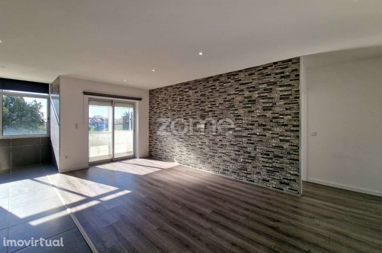 Apartamento T1 Renovado p/ arrendamento no centro histórico de Braga - Grande imagem: 5/26