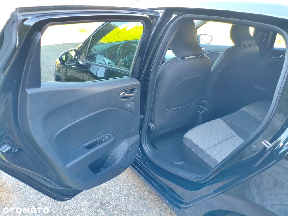 Renault Clio - 20