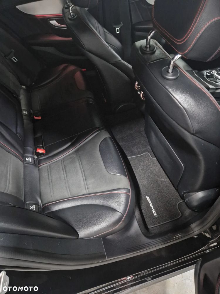Mercedes-Benz Klasa C AMG 43 4Matic 9G-TRONIC - 16