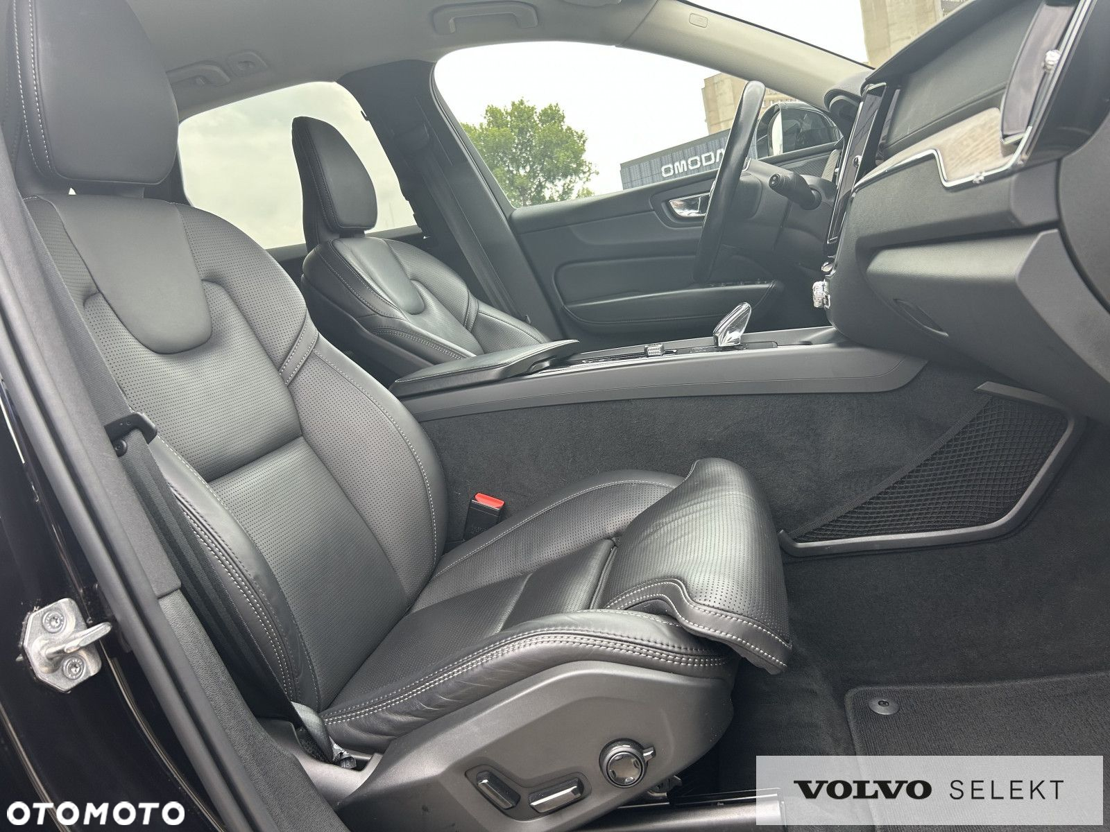 Volvo XC 60 - 24