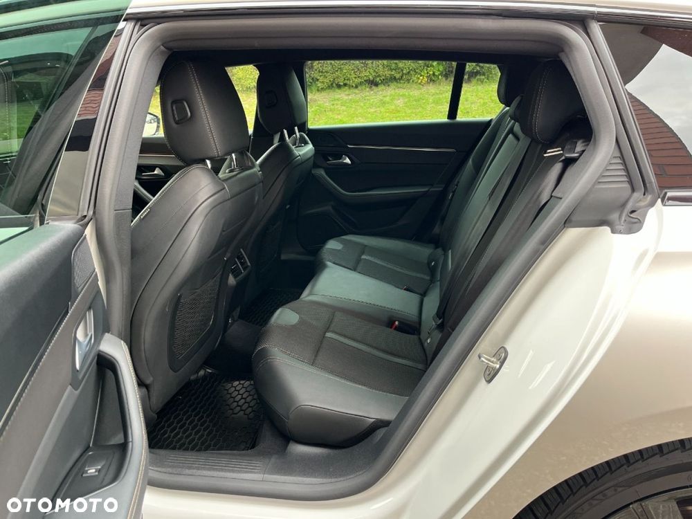 Peugeot 508 SW Hybrid 225 e-EAT8 Allure Pack - 27