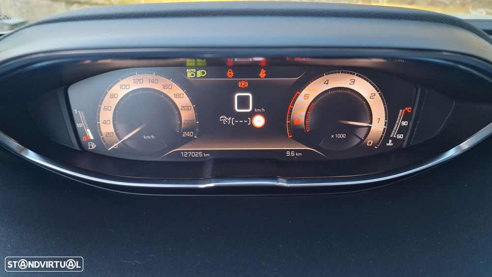 Peugeot 5008 1.5 BlueHDi GT - 20