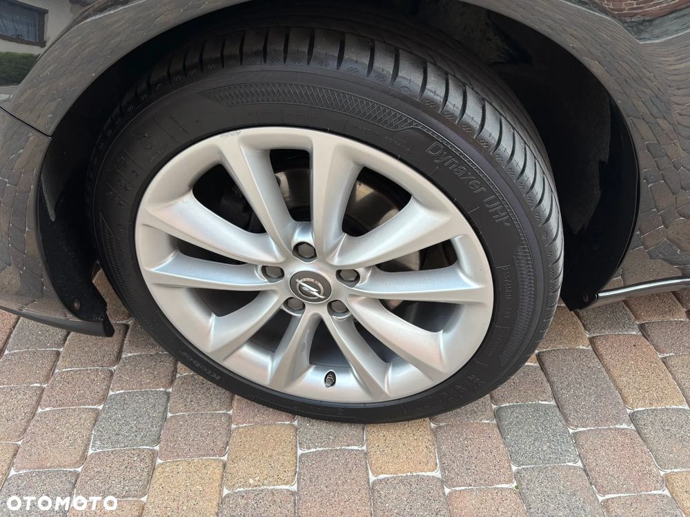 Opel Zafira Tourer 1.4 Turbo drive - 32