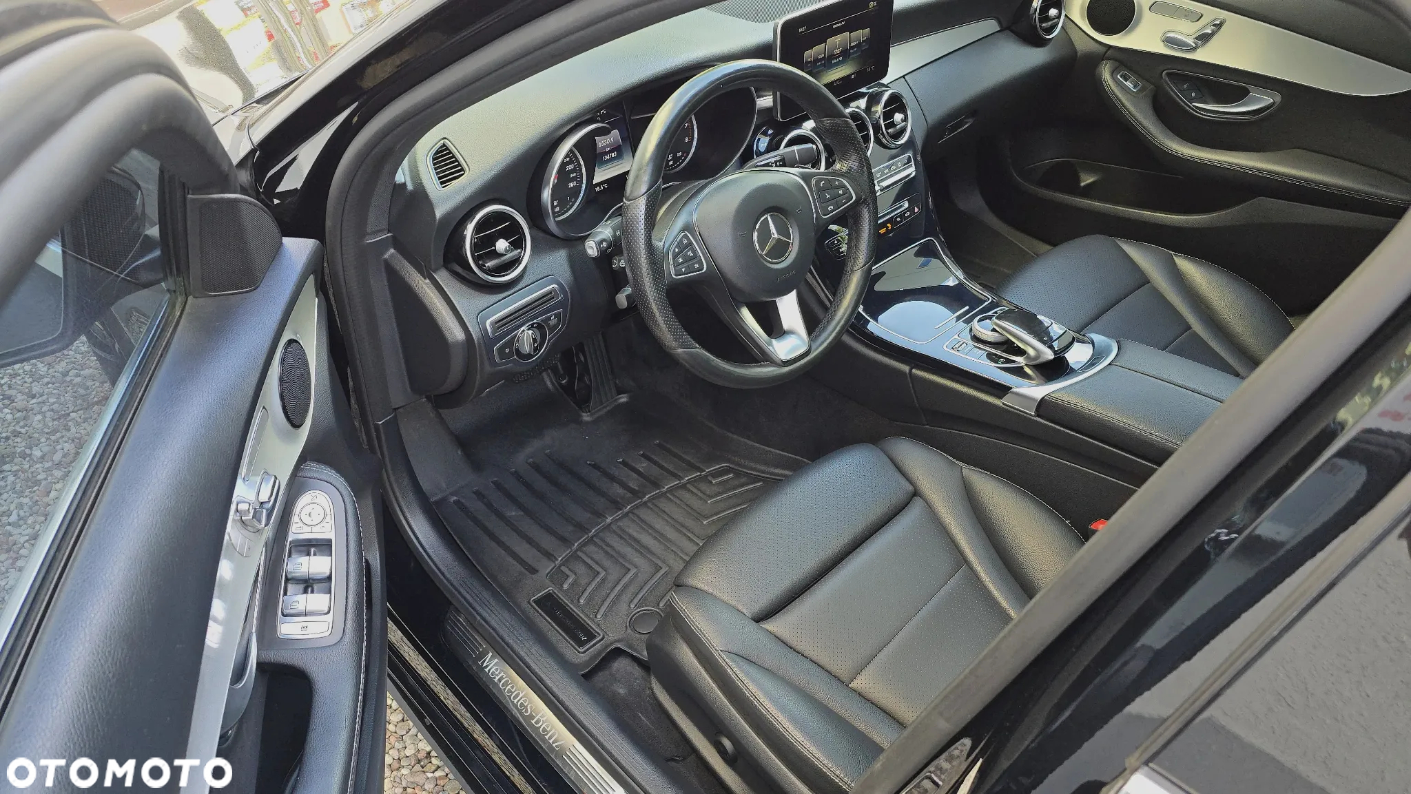 Mercedes-Benz Klasa C 300 7G-TRONIC AMG Line - 7
