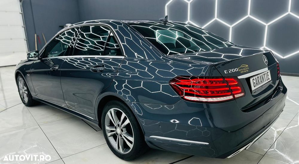 Mercedes-Benz E 200 CDI 7G-TRONIC Avantgarde - 4