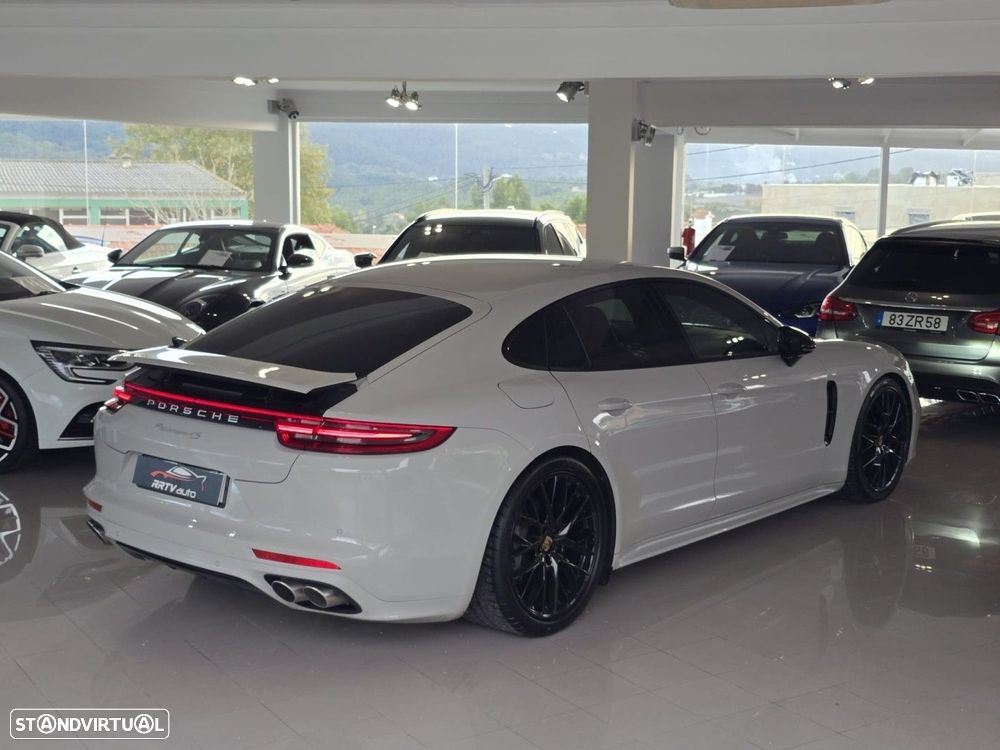 Porsche Panamera 4S Diesel - 14