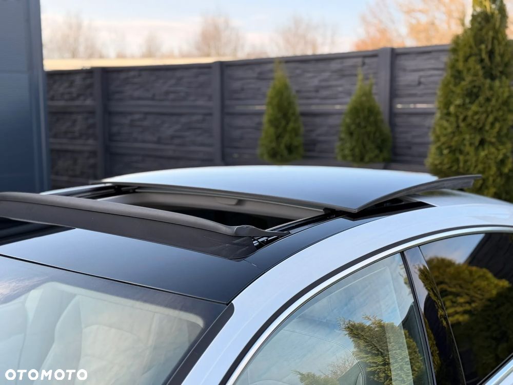 Volkswagen Arteon 2.0 TDI 4Motion SCR Elegance DSG - 9