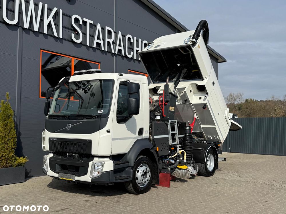 Volvo FL 15.250 Euro 6 // zamiatarka JOHNSTON VT652 //  BUCHER // odkurzacz , polewaczka - 11