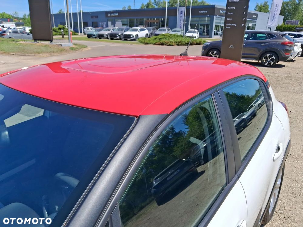 Citroën C3 1.2 PureTech Shine - 28