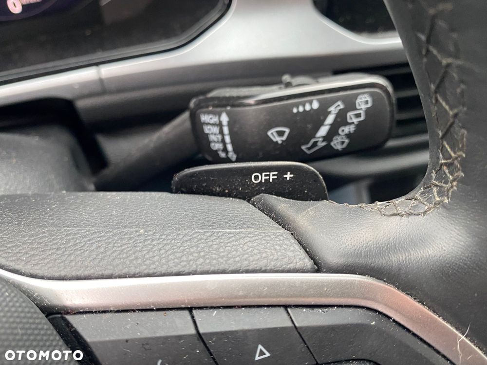 Volkswagen T-Roc 1.5 TSI Special Edition DSG - 19