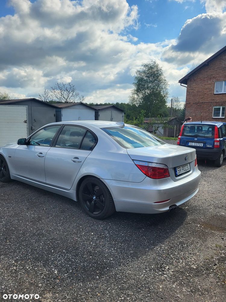 BMW Seria 5 530xi - 15