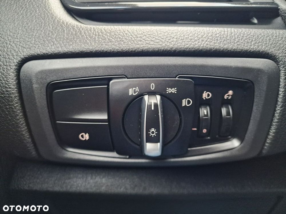 BMW Seria 2 - 35